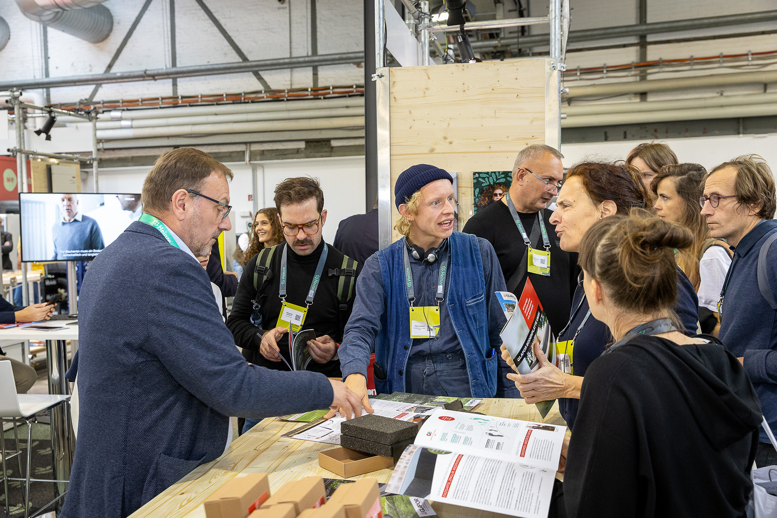 heinze_klimafestival_2024_berlin_2t_1600px_-1094_ebe40482-5abc-4796-846c-edeb86d34e0a_0fefaf0e-5a59-4f2a-9893-5c149bf0af4e_d07d19c6-b213-4fb4-bbdd-65dfe12e1bce.jpg