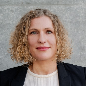 Martina Bender
