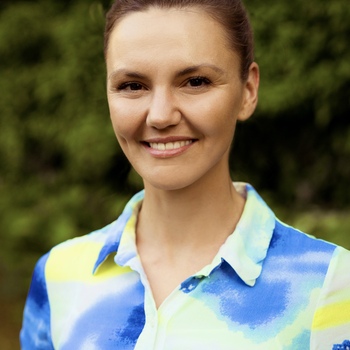 Julia Vesnjak