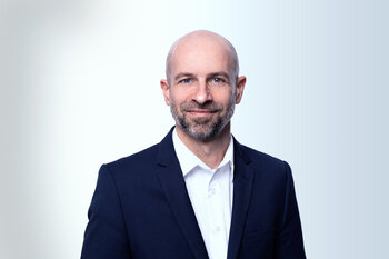 Oliver Hartmann