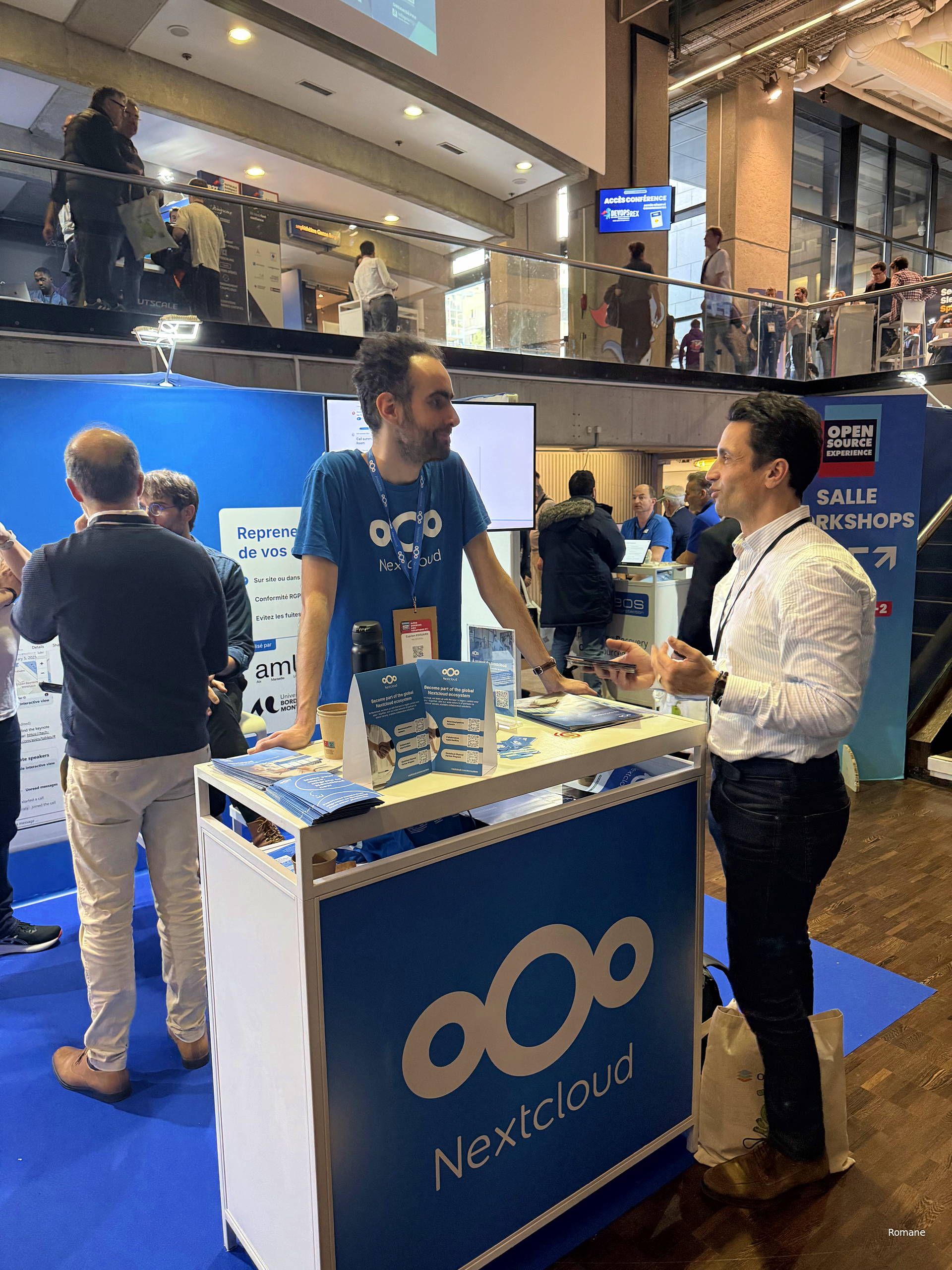 Opensource_Experience_2025_Exposants_20251210-155046_Romane_2a2651fa-65e6-47ae-8e64-ac57e587de58_1920x_d4571b50-bd20-4a8d-9318-95c8cf04b476.jpeg