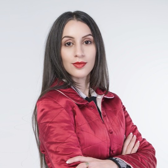 Nina TARHOUNY