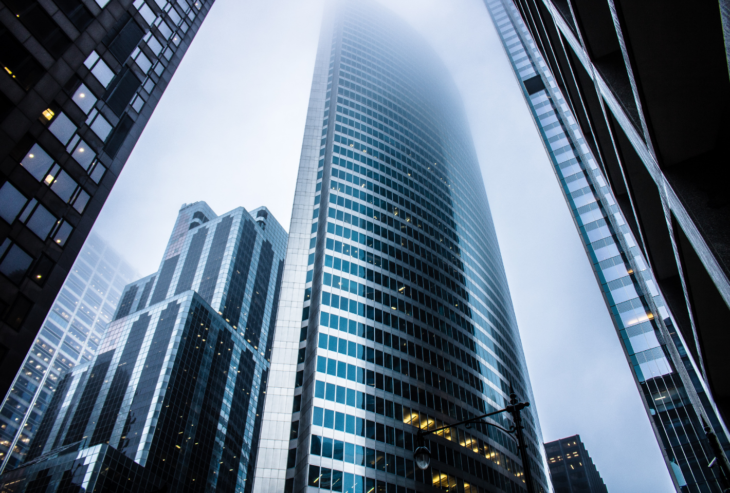 FINANCE · REPORTING · GOUVERNANCE : transformer la contrainte en levier de performance