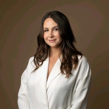 Léa COMBARET