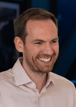 Lee Gregory