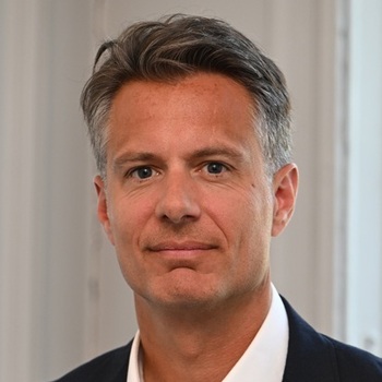 Erwann HELION