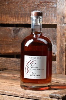 Ratafia de Pinot Noir