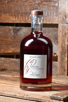 Ratafia de rose de macération