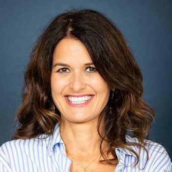 Emily MAYER