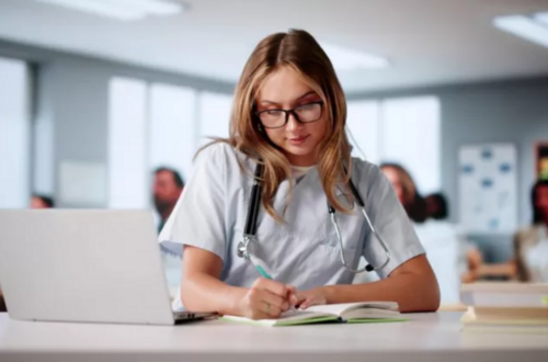 Réforme Pass/LAS : ce que l’on sait de la future première année en études de santé