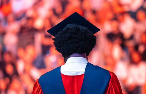 Des diplômes, des sourires et beaucoup d’émotion