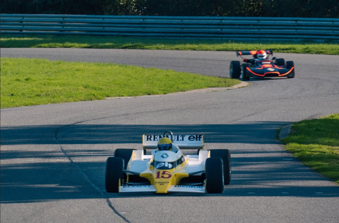 Berlinette Hommell sur le circuit.