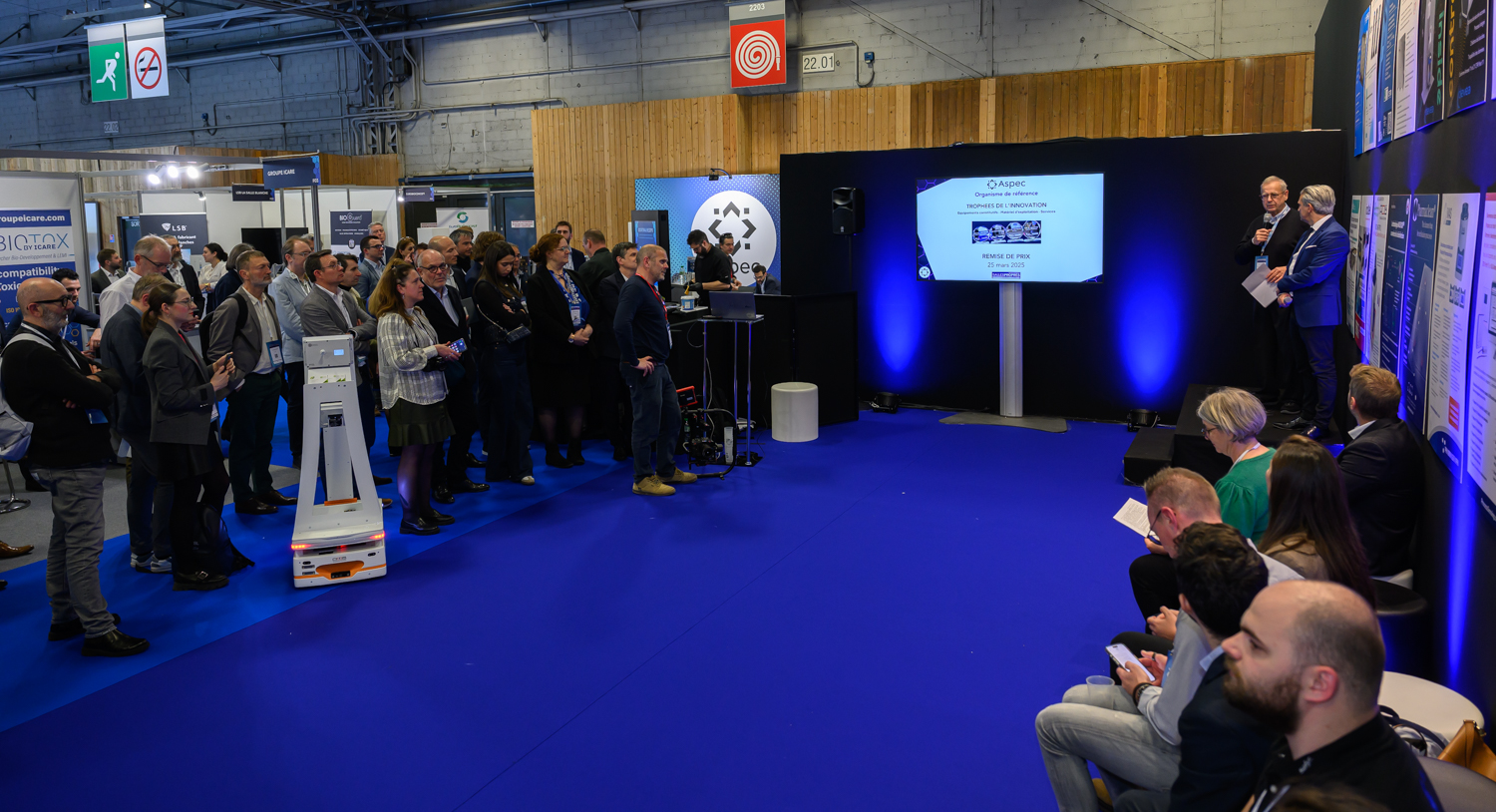 0446_contaminexpo_artiste_associe_photographes_25032025_33e517ee-31a0-45d1-8066-70669238bb0d.jpg