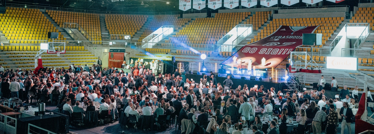 soireegala1309_7e31703f-6868-42a0-9910-a70f4fef7bc5.jpg